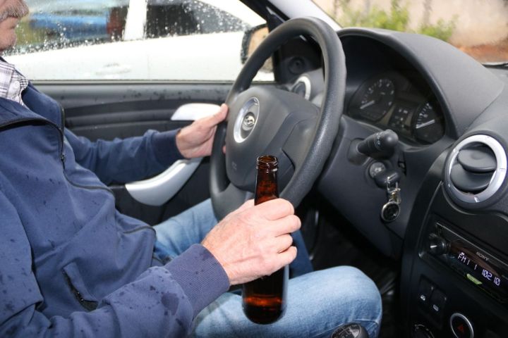 За повторное пьяное управление машиной в Лениногорске за прошедшую неделю задержано 3 водителя