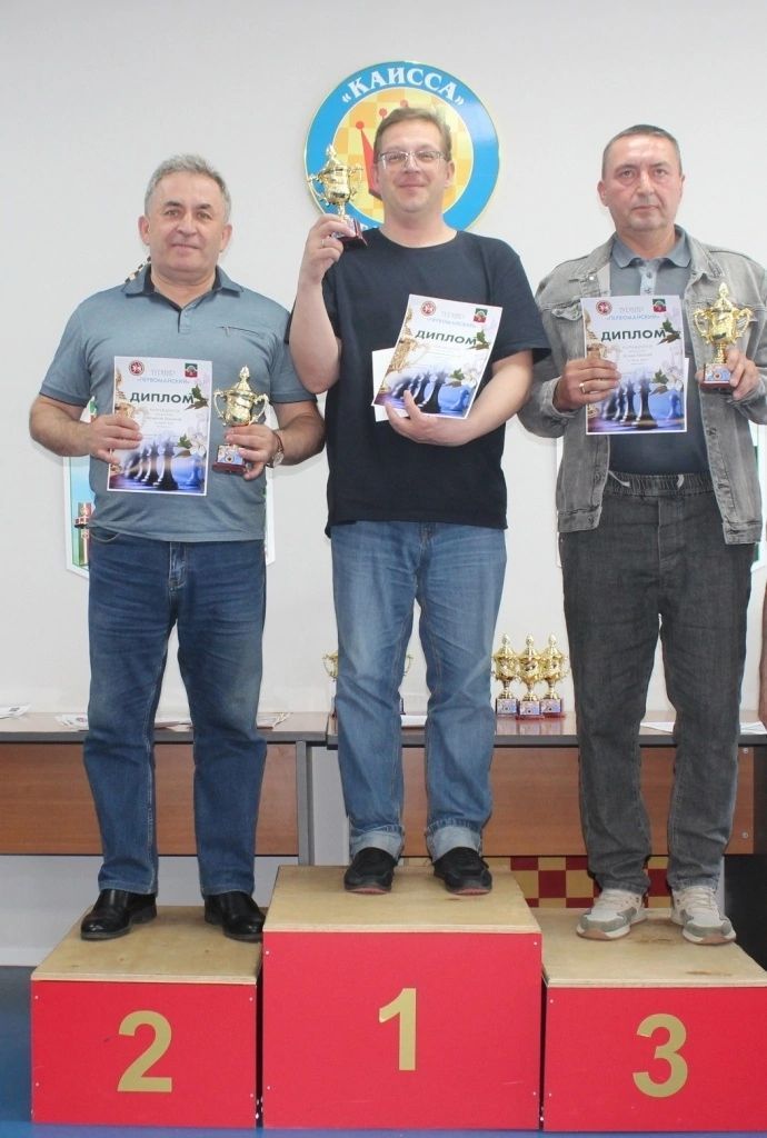 Лениногорские шахматисты успешно выступили на республиканском турнире