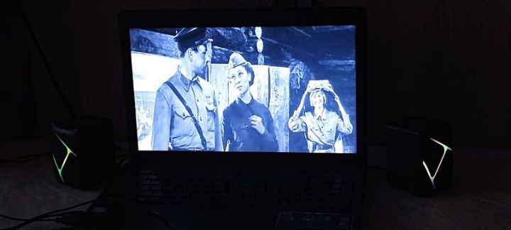 Жители дома-интерната для инвалидов Лениногорска посмотрели фильм «А зори здесь тихие»