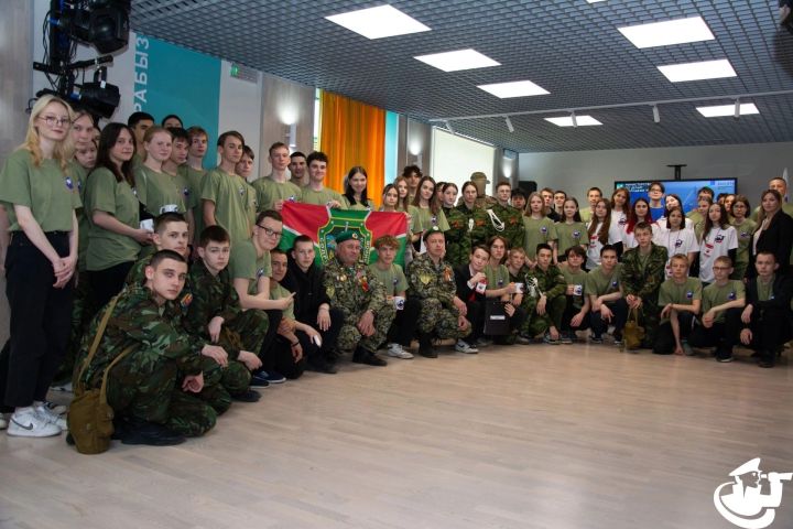 В Молодежном центре Лениногорска прошла военно-патриотическая игра «Адмирал»