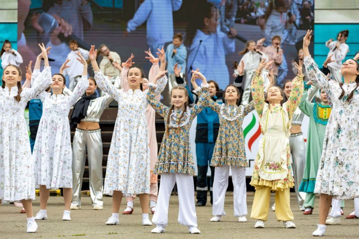 Праздник СПК-2 НГДУ «Лениногорскнефть» широко отметили в парке «Юбилейный»