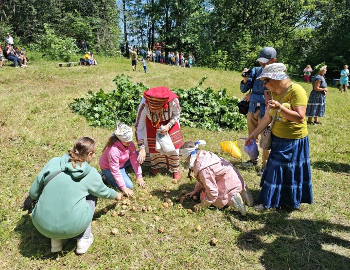 Лениногорцы приняли участие в народном мордовском празднике «Балтай»