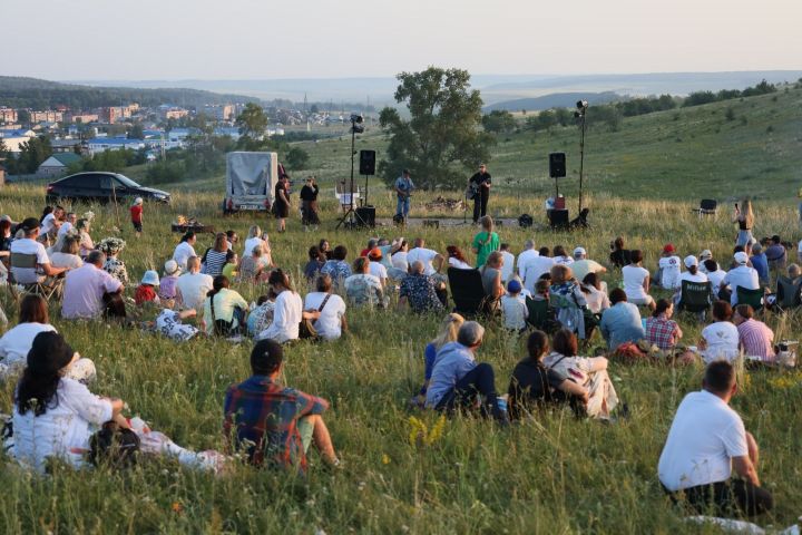 В Лениногорске прошел конкурс бардовской песни