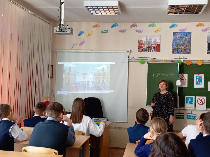 В Лениногорске прошла встреча со школьниками под названием «Безопасность на дорогах»