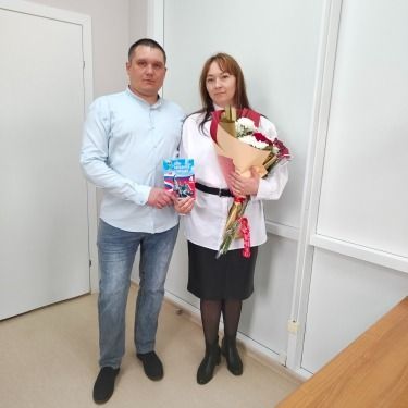 Молодожены Лениногорска присоединились к акции «Нашим героям»