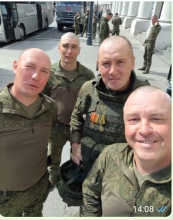 Боец СВО Айдар Гайфутдинов в 2025 году заново научился ходить, а Новый год встретит с большой семьей