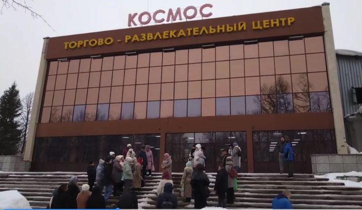 В Лениногорске жители города решали судьбу старого кинотеатра