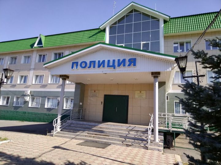 Пенсионерка из Лениногорска, боясь обвинений в пособничестве террористам, отдала аферистам полмиллиона рублей