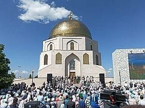 В мечети Лениногорска началась запись желающих поехать 18 мая в Болгар
