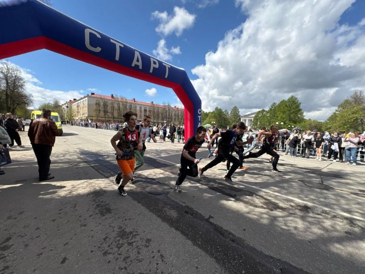 В Лениногорске прошла 68-ая первомайская эстафета