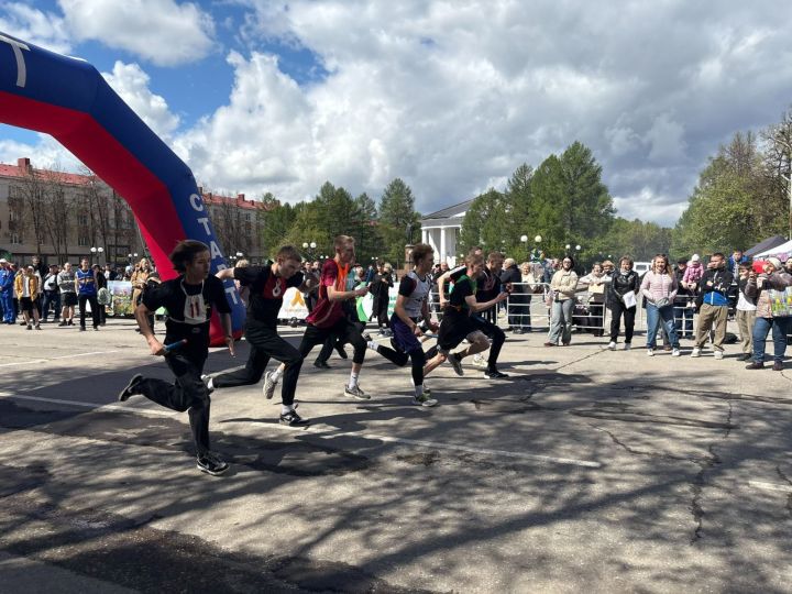 В Лениногорске прошла 68-ая первомайская эстафета