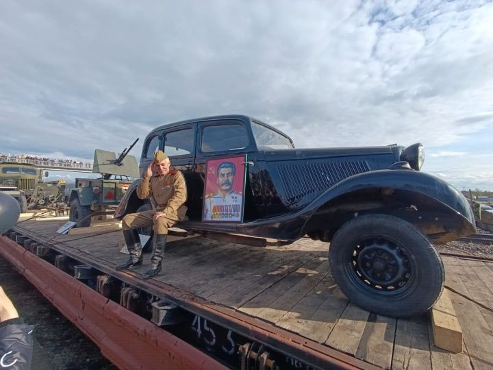 Ветераны-пограничники Лениногорска приняли участие во встрече Паровоза Победы