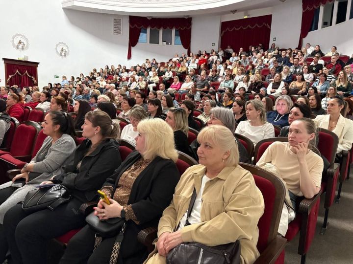 В Лениногорске состоялось общегородское родительское собрание