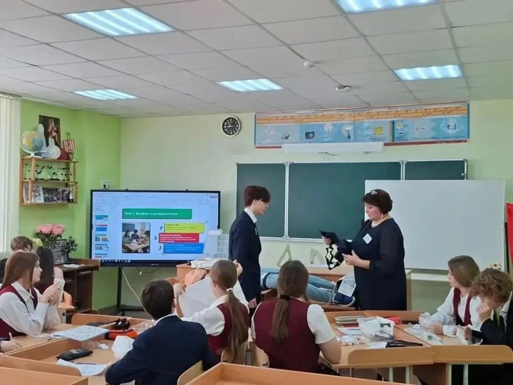 Эльмира Димиева из Лениногорска выступит на зональном педагогическом конкурсе