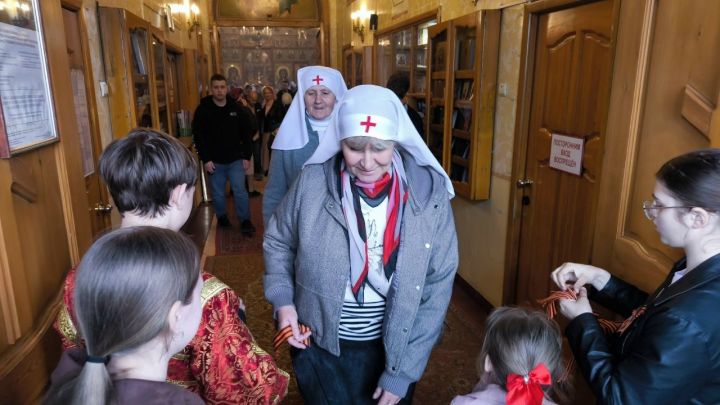 В храме Святой Троицы Лениногорска прошла акция «Георгиевская ленточка»