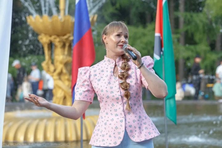 25 июня для лениногорцев выступит участница федеральной программы «Песни от всей души»