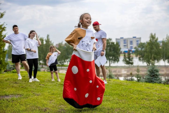 В Лениногорске прошли юбилейные соревнования «Папа, мама, я — спортивная семья»