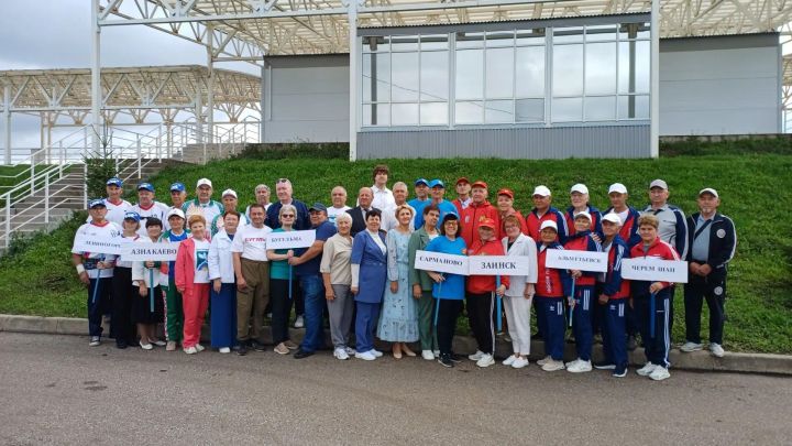 В Лениногорске  на стадионе «Юность»  прошли соревнования по городошному спорту